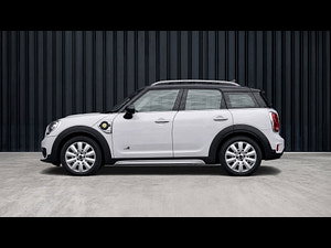 MINI Countryman thumbnail