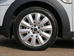 MINI Countryman thumbnail