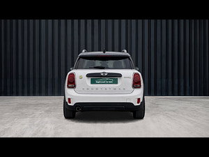 MINI Countryman thumbnail
