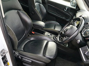 MINI Countryman thumbnail