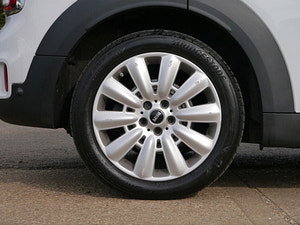 MINI Countryman thumbnail