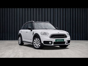 MINI Countryman thumbnail