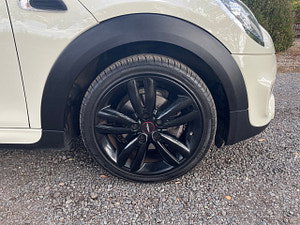 MINI Hatch thumbnail