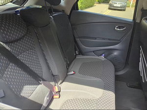 Renault Captur thumbnail