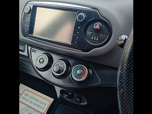 Toyota Yaris thumbnail