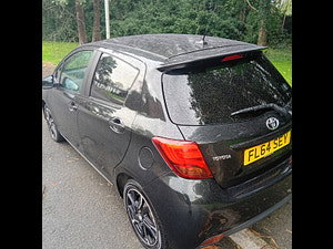 Toyota Yaris thumbnail