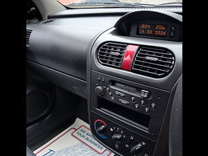 Vauxhall Corsa thumbnail