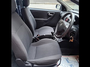 Vauxhall Corsa thumbnail