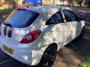Vauxhall Corsa thumbnail