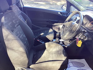Vauxhall Corsa thumbnail