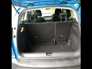Vauxhall Crossland X thumbnail