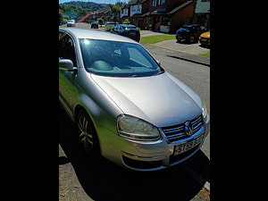 Volkswagen Jetta thumbnail