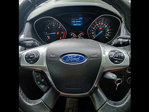 Ford Focus thumbnail