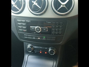 Mercedes-Benz B 180 thumbnail