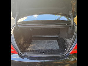 Mercedes-Benz S Class thumbnail
