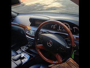 Mercedes-Benz S Class thumbnail