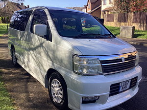 Nissan Elgrand thumbnail
