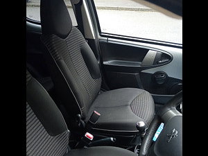 Peugeot 107 thumbnail
