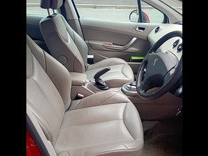 Peugeot 308 thumbnail