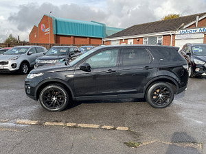 Land Rover Discovery Sport thumbnail