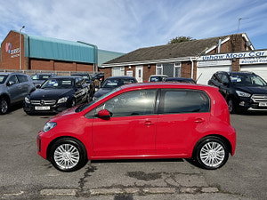 Volkswagen up! thumbnail