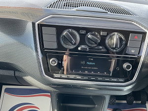 Volkswagen up! thumbnail