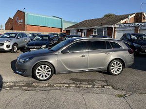 Vauxhall Insignia thumbnail