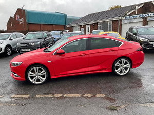 Vauxhall Insignia thumbnail