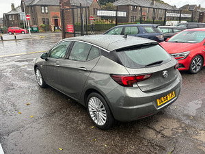 Vauxhall Astra thumbnail