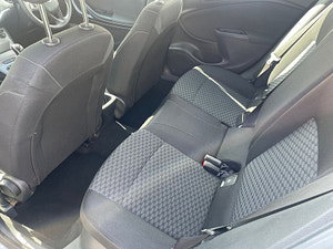 Vauxhall Astra thumbnail