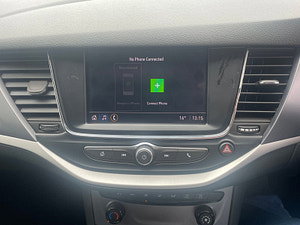 Vauxhall Astra thumbnail