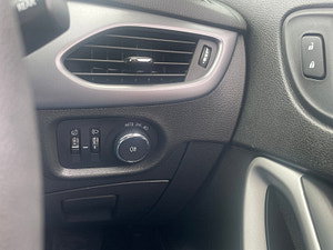Vauxhall Astra thumbnail