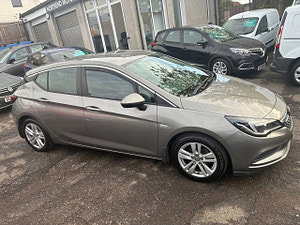 Vauxhall Astra thumbnail