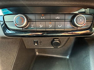 Vauxhall Corsa thumbnail