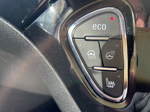 Vauxhall Corsa thumbnail