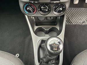 Vauxhall Corsa thumbnail