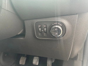 Vauxhall Corsa thumbnail