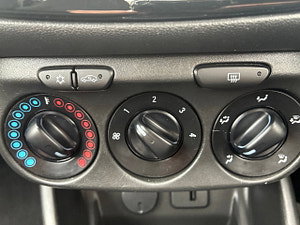 Vauxhall Corsa thumbnail