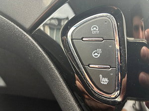Vauxhall Corsa thumbnail