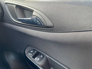 Vauxhall Corsa thumbnail