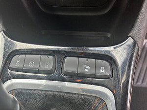 Vauxhall Crossland X thumbnail
