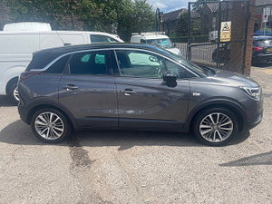 Vauxhall Crossland X thumbnail