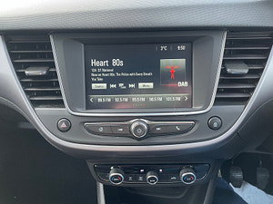 Vauxhall Crossland X thumbnail