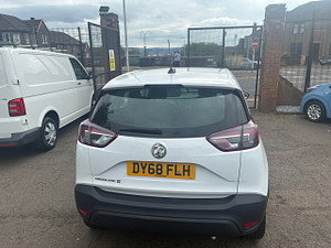 Vauxhall Crossland X thumbnail