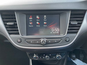Vauxhall Crossland X thumbnail