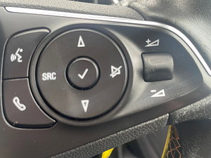 Vauxhall Crossland X thumbnail