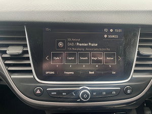 Vauxhall Crossland X thumbnail