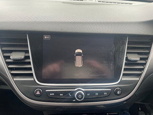 Vauxhall Crossland X thumbnail