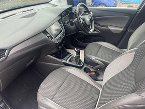 Vauxhall Crossland X thumbnail