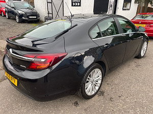 Vauxhall Insignia thumbnail